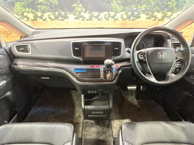 オデッセイ2.4 アブソルート EX