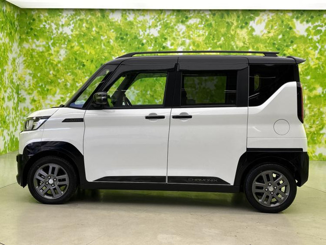 デリカミニT プレミアム 4WD