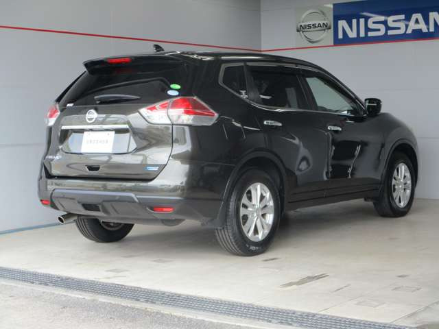 エクストレイル2.0 20X エマージェンシーブレーキパッケージ