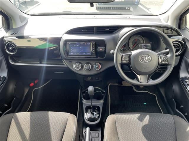 ヴィッツ1.3 F セーフティ エディションIII