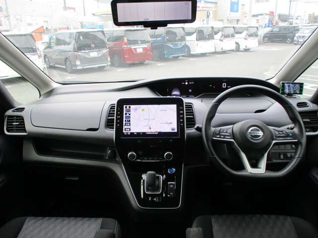 セレナ1.2 e-POWER ハイウェイスターV