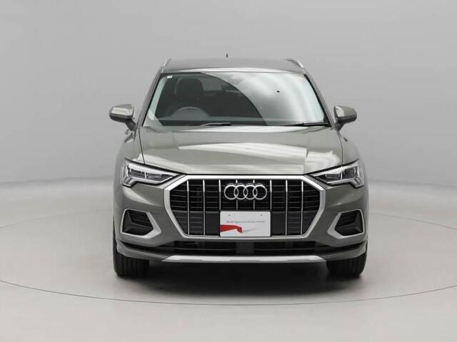 Q335 TFSI アドバンスド