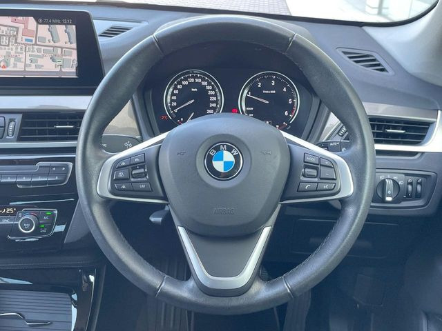 ���n���h�����̃X�������Ȃ��A���ꂢ�ȏ�Ԃ��ێ����Ă���܂��B�e�X�C�b�`���̓�����m�F�ς݂ł��B