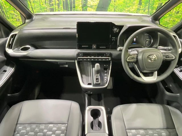 ヴォクシー1.8 ハイブリッド S-Z