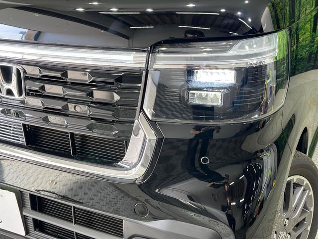 �yLED�w�b�h���C�g�z���V����ԑ��s�����ǍD�Ȏ��E���m�ۂ����S���ĉ^�]�ł��鍂�P�xLED�w�b�h���C�g�𑕔�!�_�����x�������A����d�͂��}�����Ă��܂��B