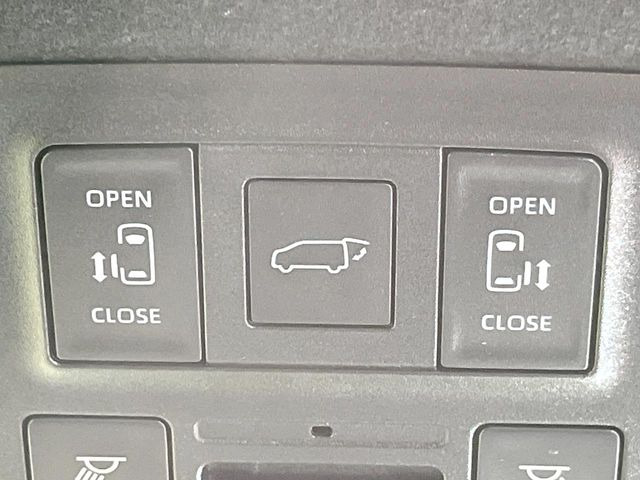 ノア1.8 ハイブリッド S-Z