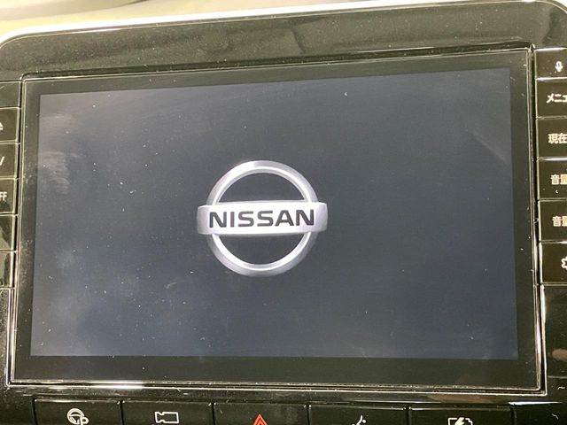 �y����10�^�i�r�z�l�C�̏����i�r�𑕔��B�I�[�f�B�I�@�\���[�����Ă���ABluetooth�ڑ�����΂������̃X�}�z��MP3�v���C���[�̉��y���Đ��\!�����̉^�]������Ɋy�����Ȃ�܂�!!