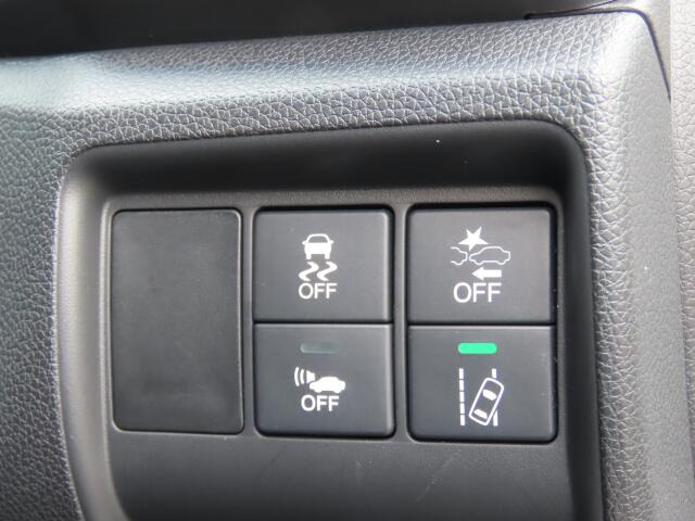 �e��X�C�b�`�t���ł��B�b��̃z���_�Z���V���O���ځB���S�^�]�̋��������ł���