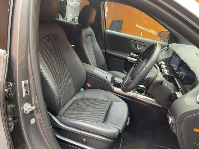 GLAクラスGLA200d 4マチック 4WD