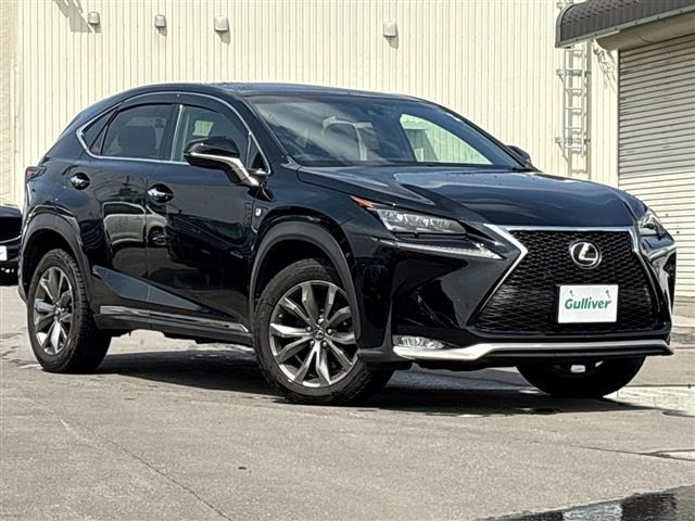 NX200t Fスポーツ 4WD