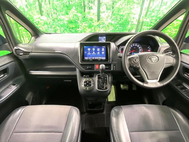 ヴォクシー2.0 ZS 煌