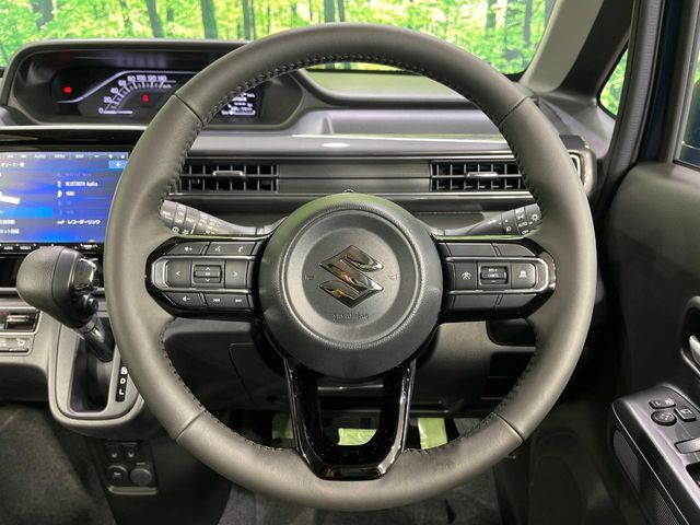 �y�����v�����X�e�A�����O�z�㎿�Ȋv���g�p���邱�ƂŁA��ɂ����������݂ƂĂ��^�]���₷���n���h���ł���