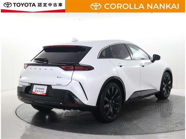 クラウンスポーツ2.5 Z E-Four 4WD