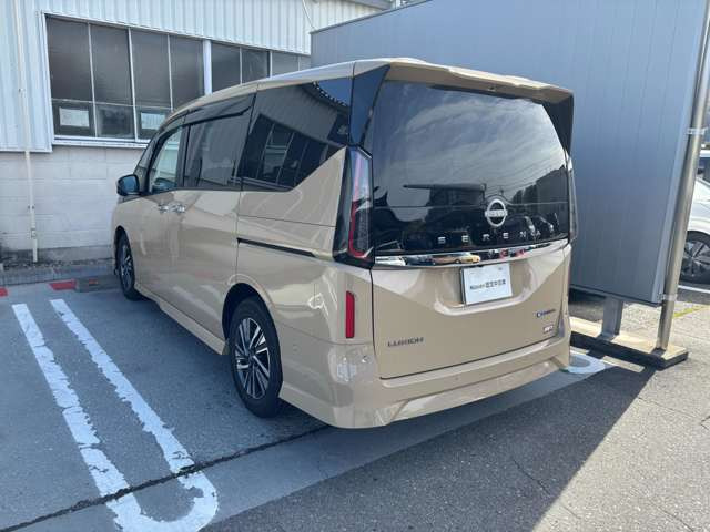 セレナ1.4 e-POWER ルキシオン