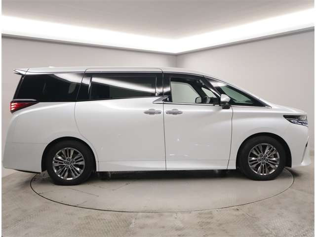 アルファードハイブリッド 2.5 Z E-Four 4WD