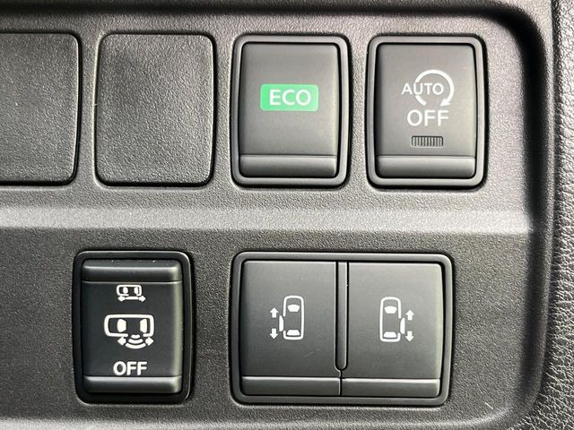 セレナ2.0 ハイウェイスター Vセレクション