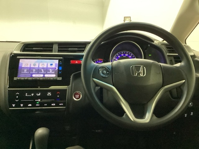 フィット1.3 13G Fパッケージ コンフォートエディション