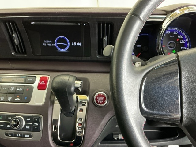 N-ONEプレミアム ツアラー Lパッケージ