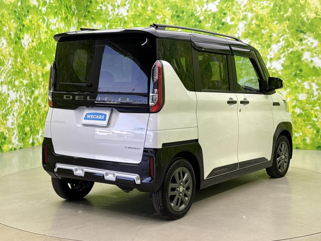 デリカミニT プレミアム 4WD