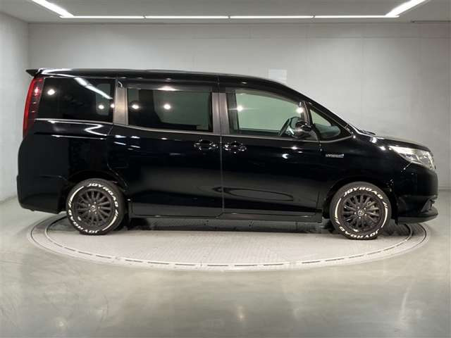 ノア1.8 ハイブリッド X