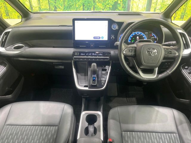 ノア1.8 ハイブリッド S-Z