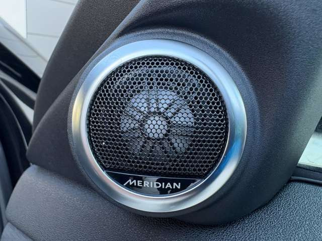 レンジローバーイヴォークユーカリプタス エディション 4WD