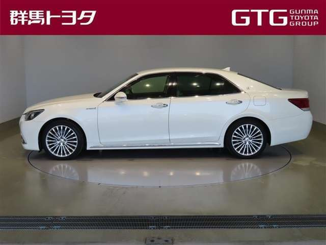 クラウンマジェスタ