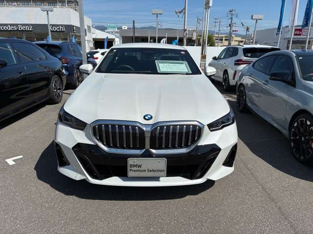 5シリーズセダン523i Mスポーツ