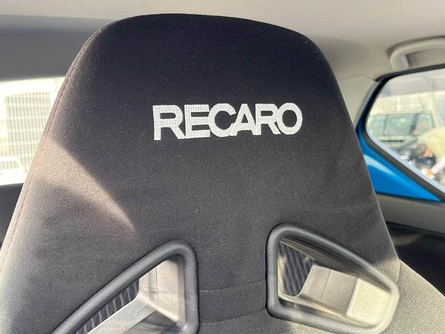 �yRECARO���o�P�b�g�V�[�g�z�l�ԍH�w�Ɋ�Â����ʈ����z�ɂ���č��ւ̕��S�Ⓑ���ԉ^�]���̔�J�������y������ڂŃ��J���Ƃ킩��X�|�[�e�B�ȃ��b�N�X�������ł��B