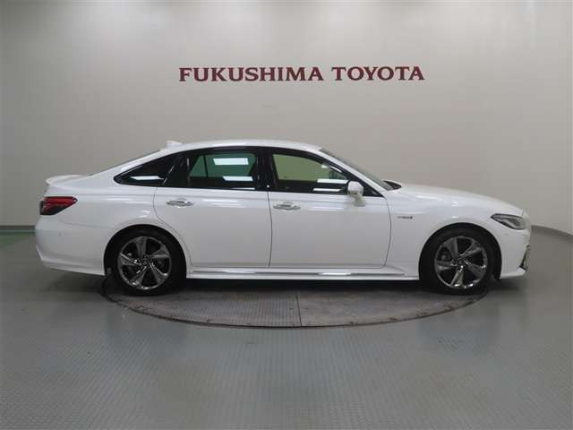 クラウンハイブリッド 2.5 RS アドバンス