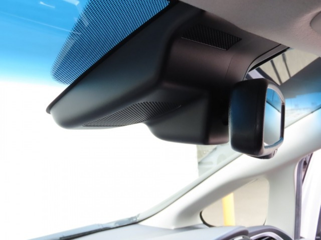 シャトル1.5 ハイブリッド X ホンダセンシング 4WD