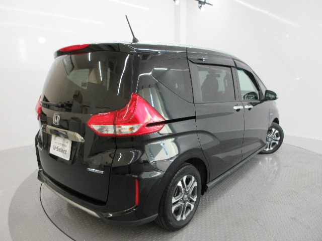 フリード1.5 ハイブリッド クロスター ホンダセンシング