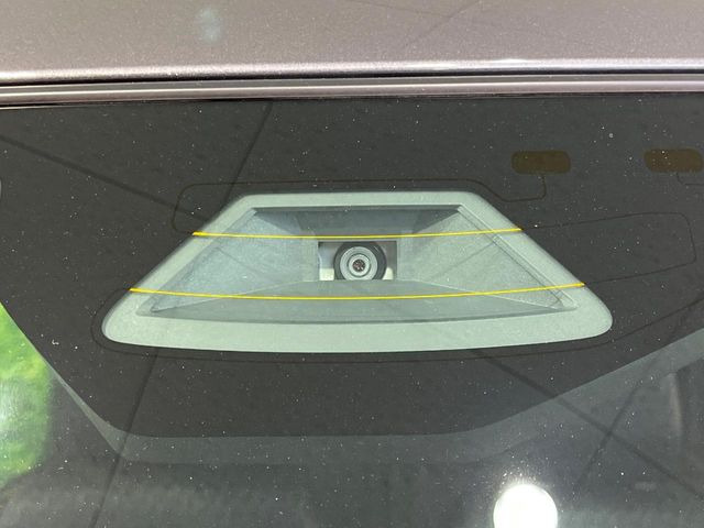 �y�X�Y�L �Z�[�t�e�B�T�|�[�g�z���s���ɑO���̎ԗ�����F�����A�Փ˂������Ȏ��͌x��ƃu���[�L�ŏՓˉ���Ɣ�Q�y�����A�V�X�g�B�����S�Ƀh���C�u�����y���݂��������܂��B