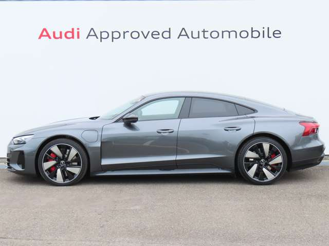 e-tron GT クワトロ4WD