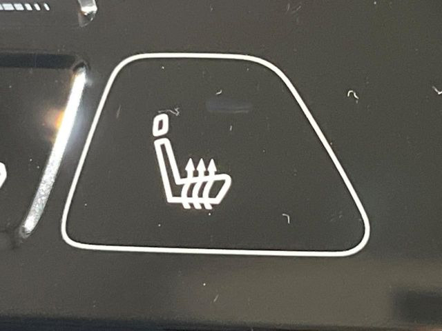 �y�V�[�g�q�[�^�[�z�������ɏd�󂷂�V�[�g�q�[�^�[!�G�A�R����葁�����܂��Ă����̂Ŋ�����̐l�����S�ł��ˁ�G�A�R���̉����͊������邩����A�Ƃ������ɂ����������߂ł��B