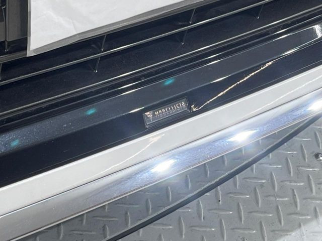 ヴォクシー1.8 ハイブリッド S-Z