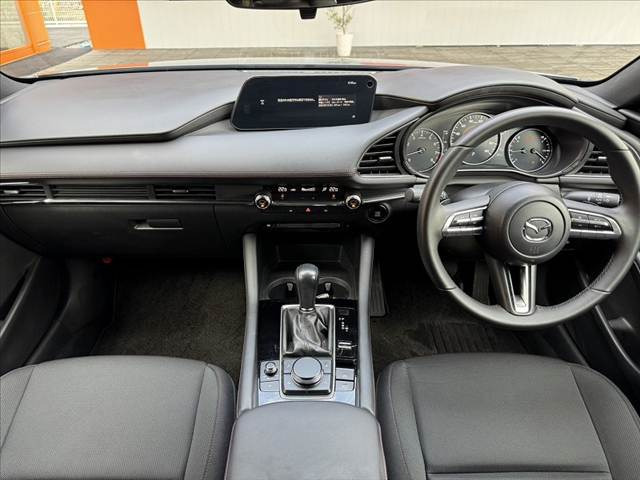 MAZDA3ファストバック1.5 15S