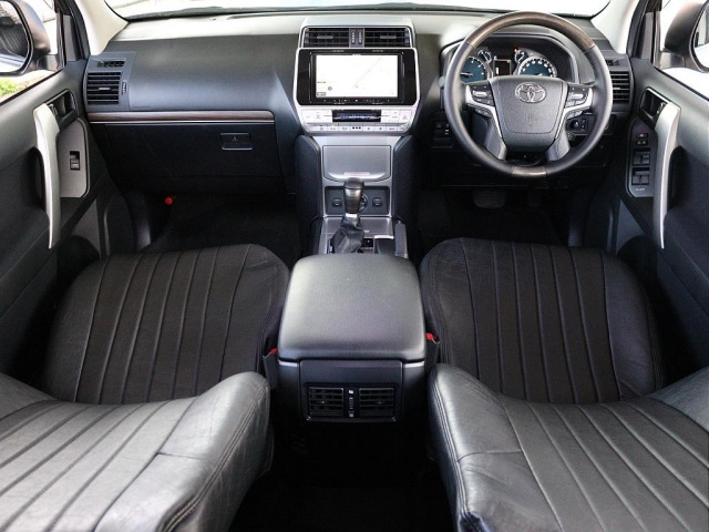 ランドクルーザープラド2.7 TX 4WD