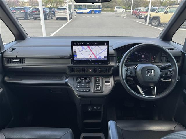 ステップワゴン2.0 e:HEV スパーダ