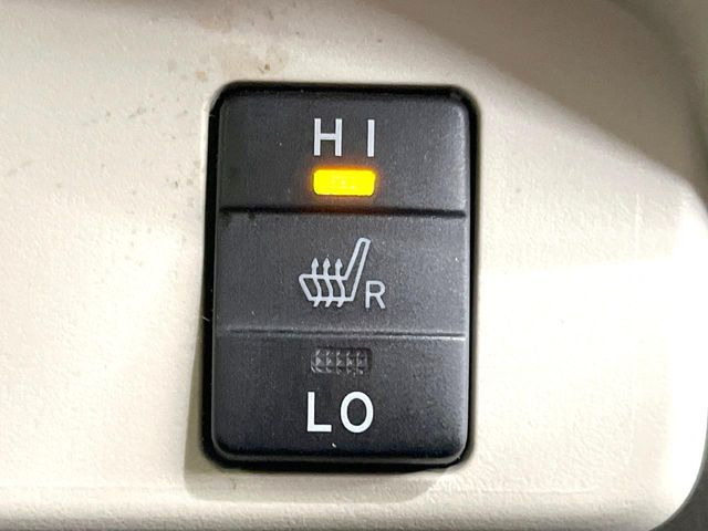 �y�V�[�g�q�[�^�[�z�������ɏd�󂷂�V�[�g�q�[�^�[!�G�A�R����葁�����܂��Ă����̂Ŋ�����̐l�����S�ł��ˁ�G�A�R���̉����͊������邩����A�Ƃ������ɂ����������߂ł��B