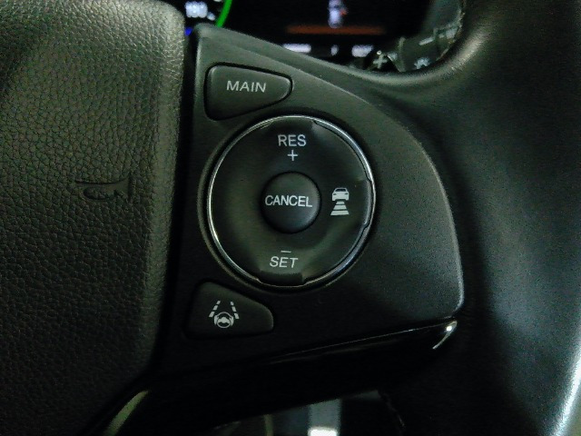 ヴェゼル1.5 ハイブリッド Z ホンダセンシング 4WD