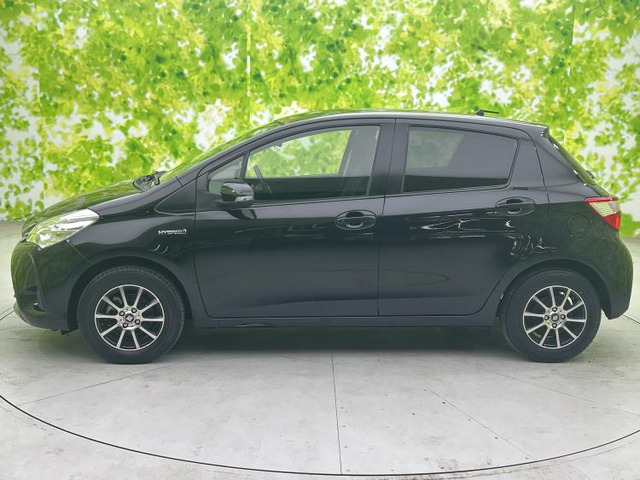 ヴィッツ1.5 ハイブリッド F