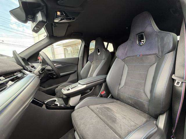 X2M35i xドライブ 4WD