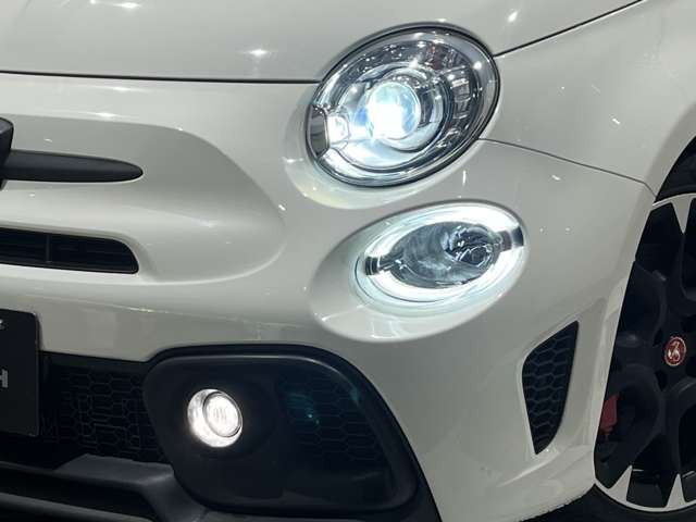 アバルト595コンペティツィオーネ