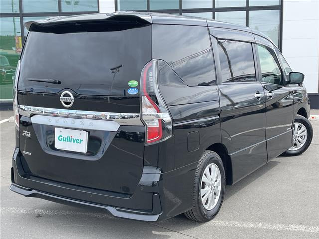 セレナ2.0 ハイウェイスターV