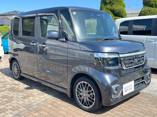 N-BOXカスタムターボ コーディネートスタイル モノトーン