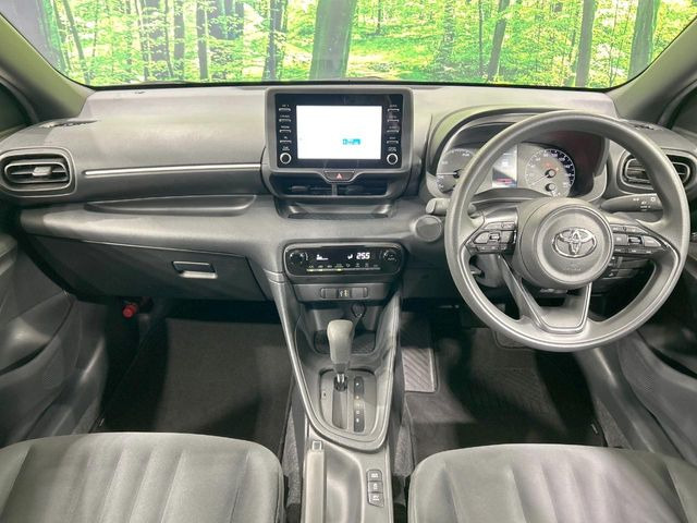 ヤリス1.5 ハイブリッド X