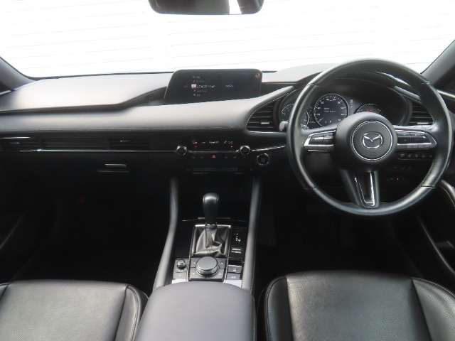 MAZDA3ファストバック2.0 X Lパッケージ