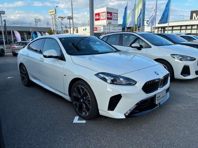 2シリーズグランクーペ220 Mスポーツ