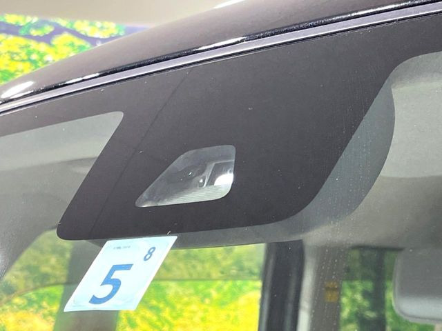 �y�X�}�[�g�A�V�X�g�z���s���ɑO���̎ԗ�����F�����A�Փ˂������Ȏ��͌x��ƃu���[�L�ŏՓˉ���Ɣ�Q�y�����A�V�X�g�B�����S�Ƀh���C�u�����y���݂��������܂��B